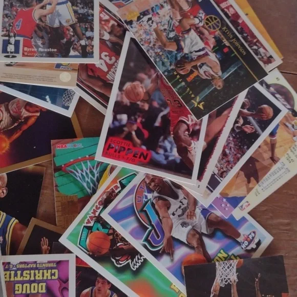 Assorted Basketball Trading Cards - Picture 4 of 6